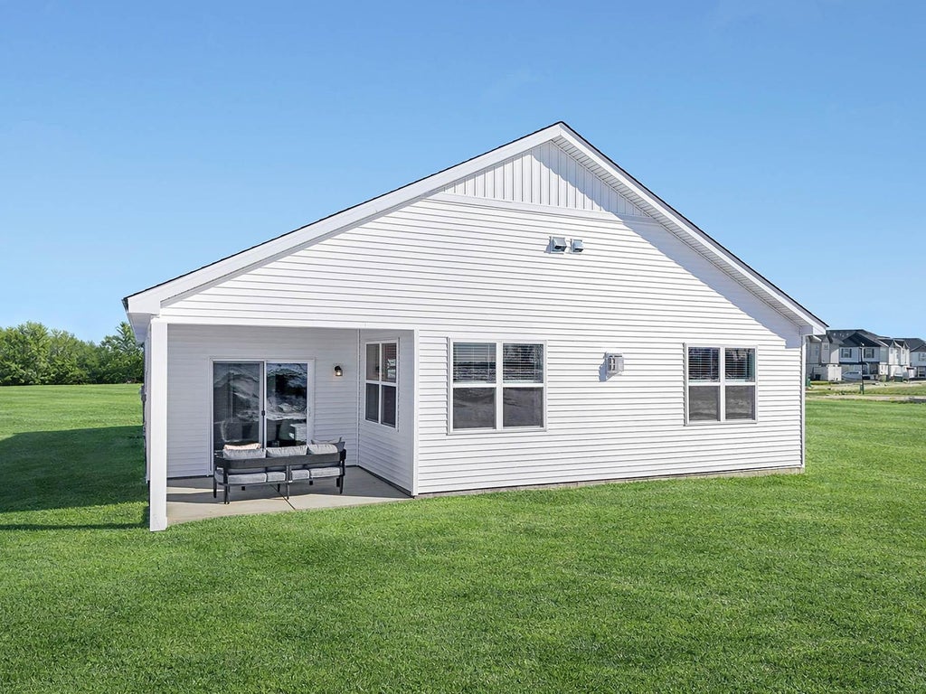 Photo of 5222 Long Pointe Bay, Woodbury, MN 55129 (MLS # 7142240)