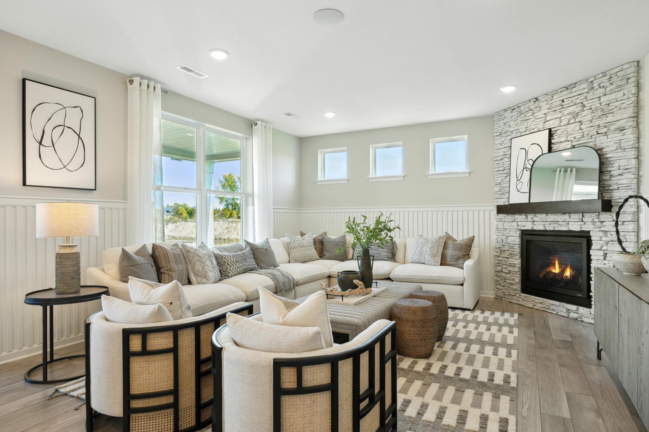 11080 Comstock Lane N