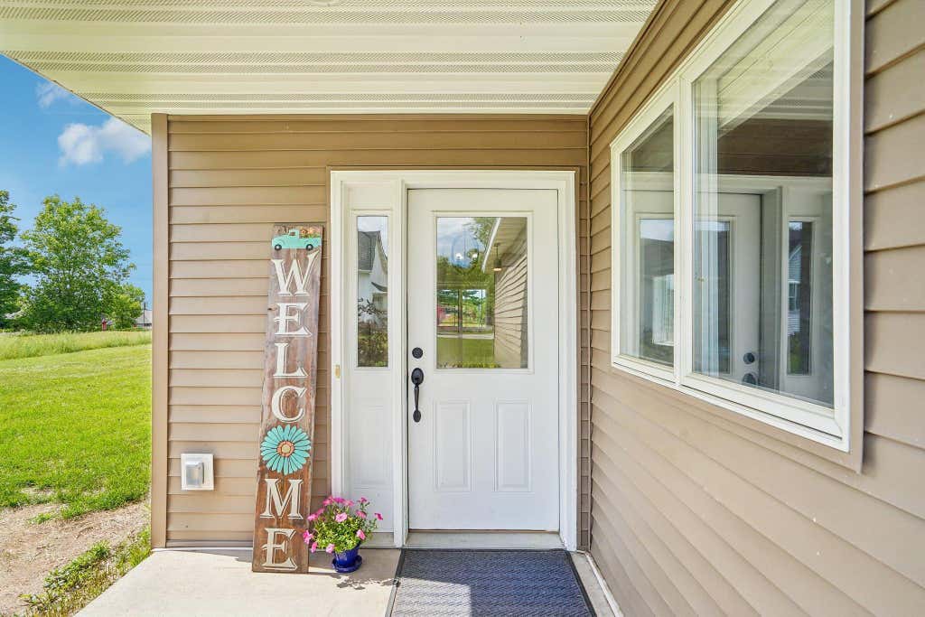 Photo of 1303 Prairie Lane, Saint Croix Falls, WI 54024 (MLS # 7129661)