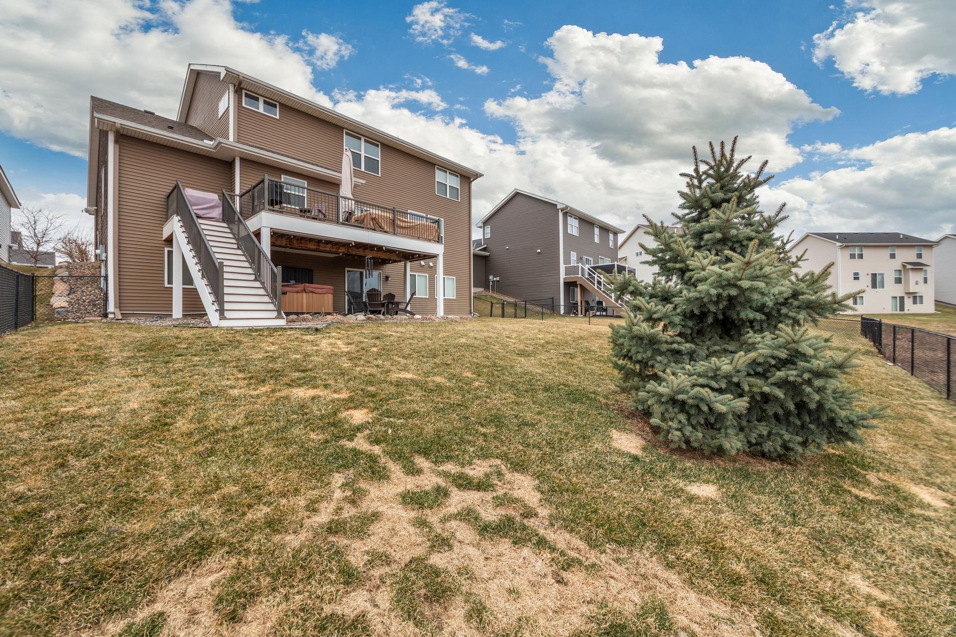 9830 Glacial Valley Alcove