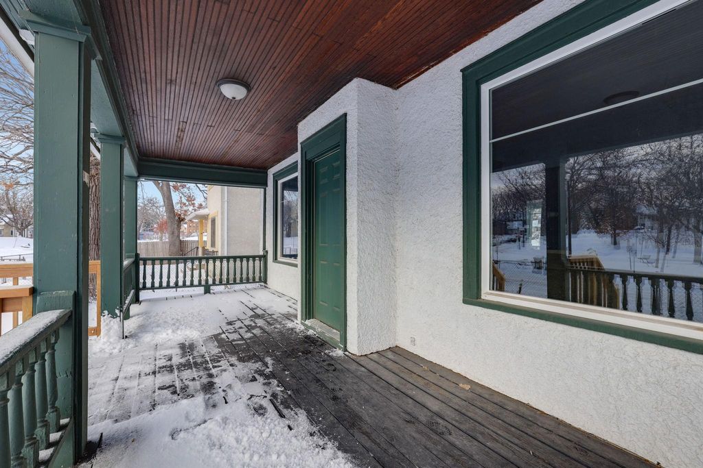 Photo of 712 Elwood Avenue N, Minneapolis, MN 55411 (MLS # 7003688)