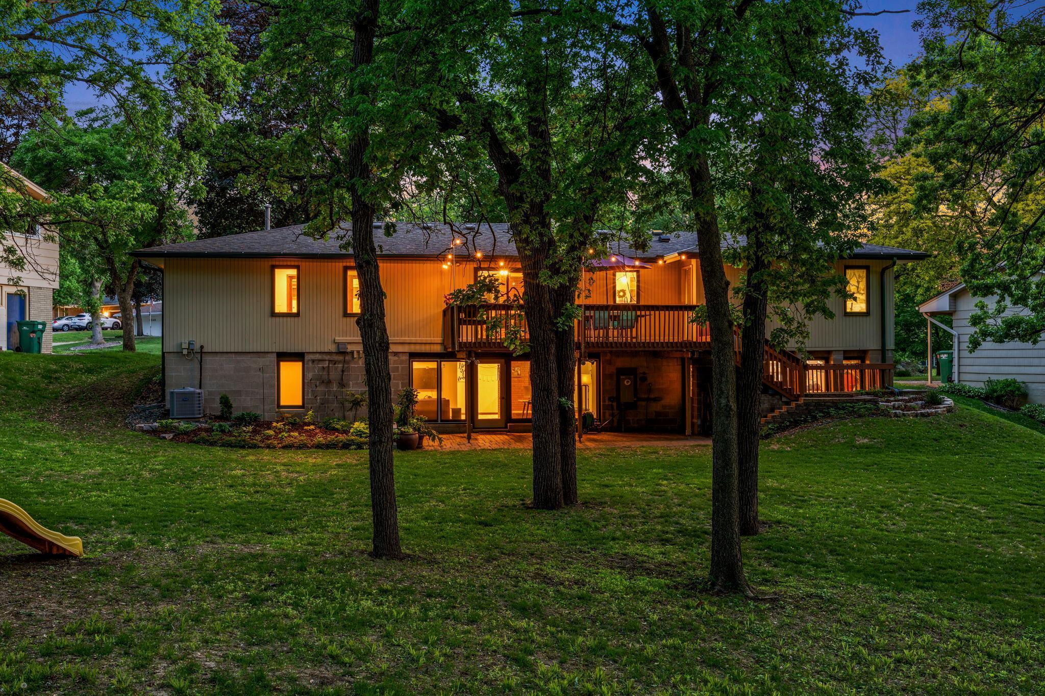 8545 Zenith Road