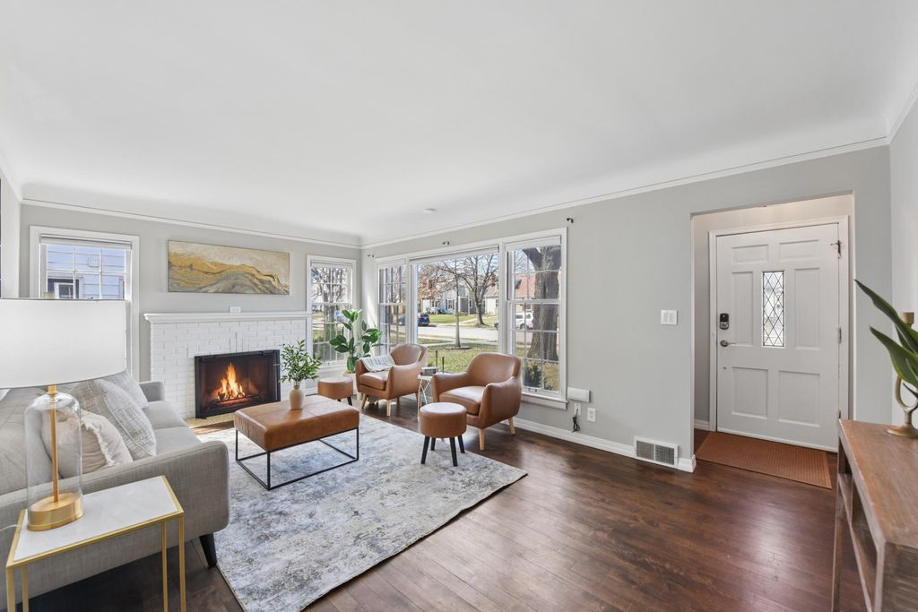 Photo of 5413 Oliver Avenue S, Minneapolis, MN 55419 (MLS # 7027939)