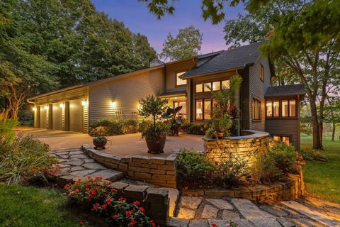 100 Black Oaks Lane N Plymouth MN 55391