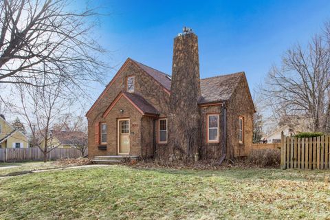 1402 Idaho Avenue W Falcon Heights MN 55108