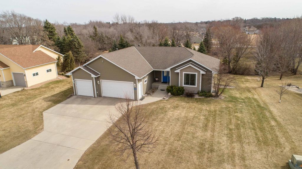 Photo of 1305 Jessie Court, Fergus Falls, MN 56537 (MLS # 7042473)