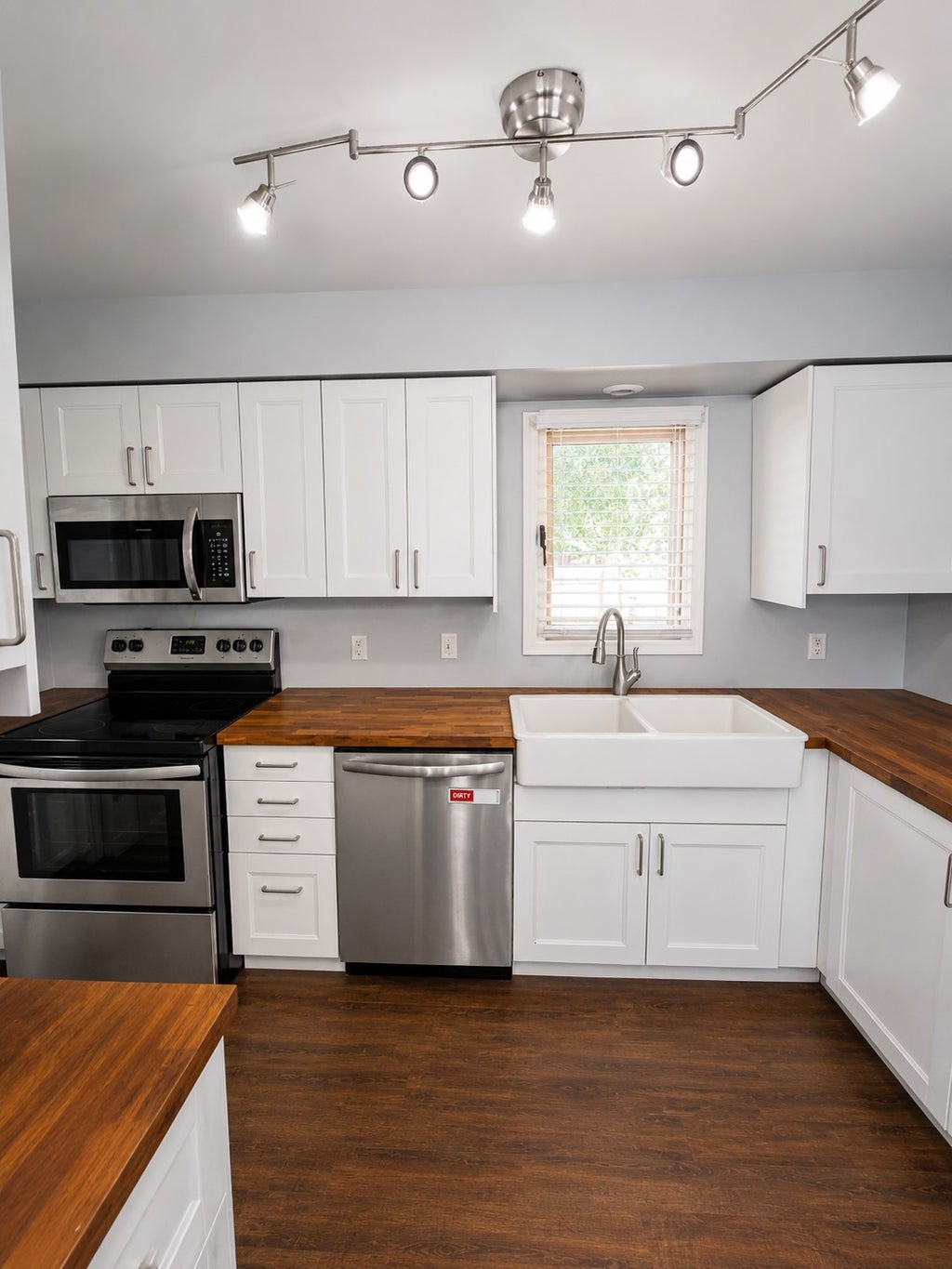 Photo of 2801 NE Lincoln Street NE #1, Minneapolis, MN 55418 (MLS # 7144901)