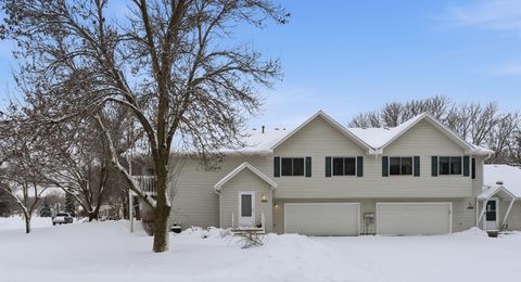 3737 Gershwin Lane N Oakdale MN 55128
