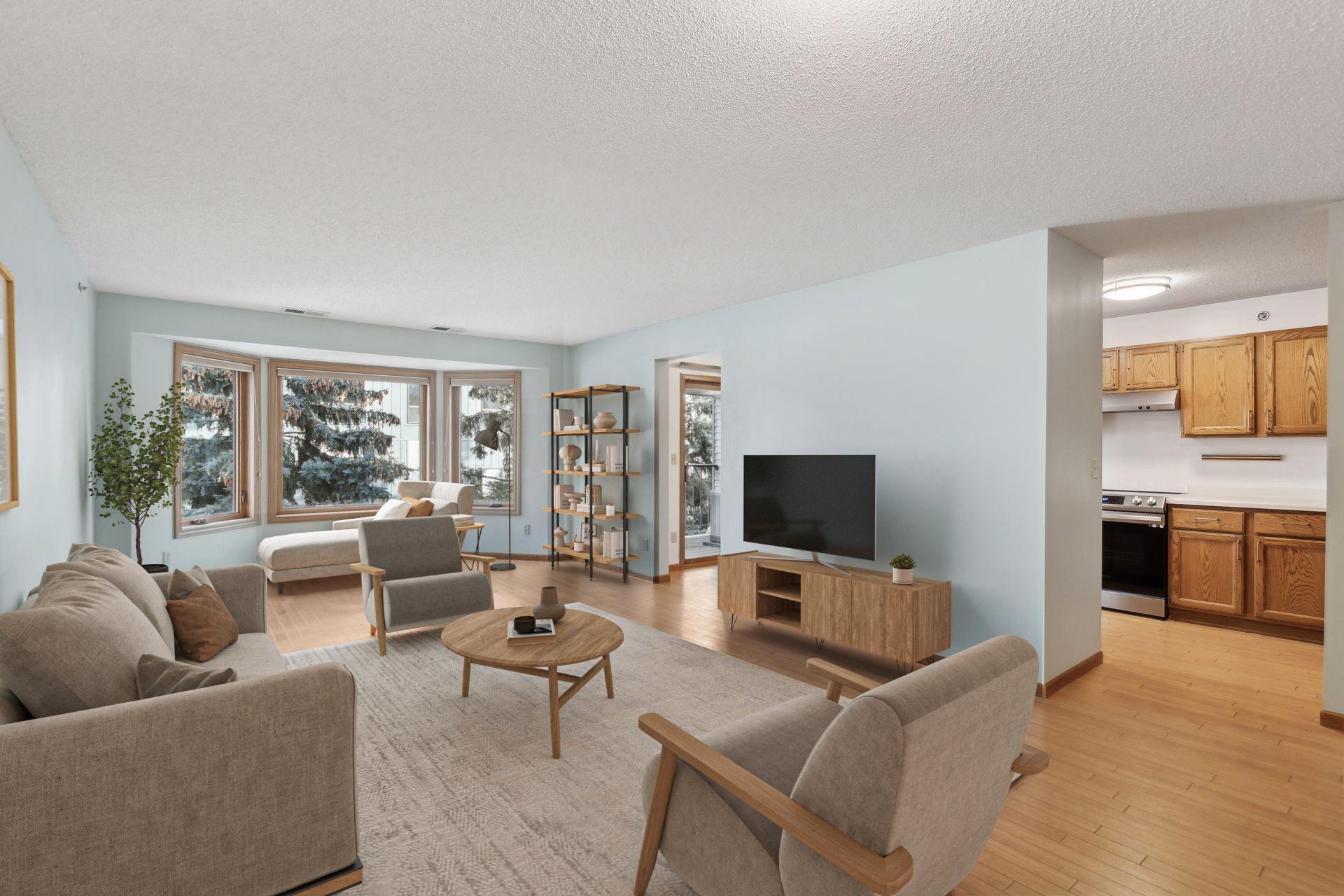32 11th Avenue S 303