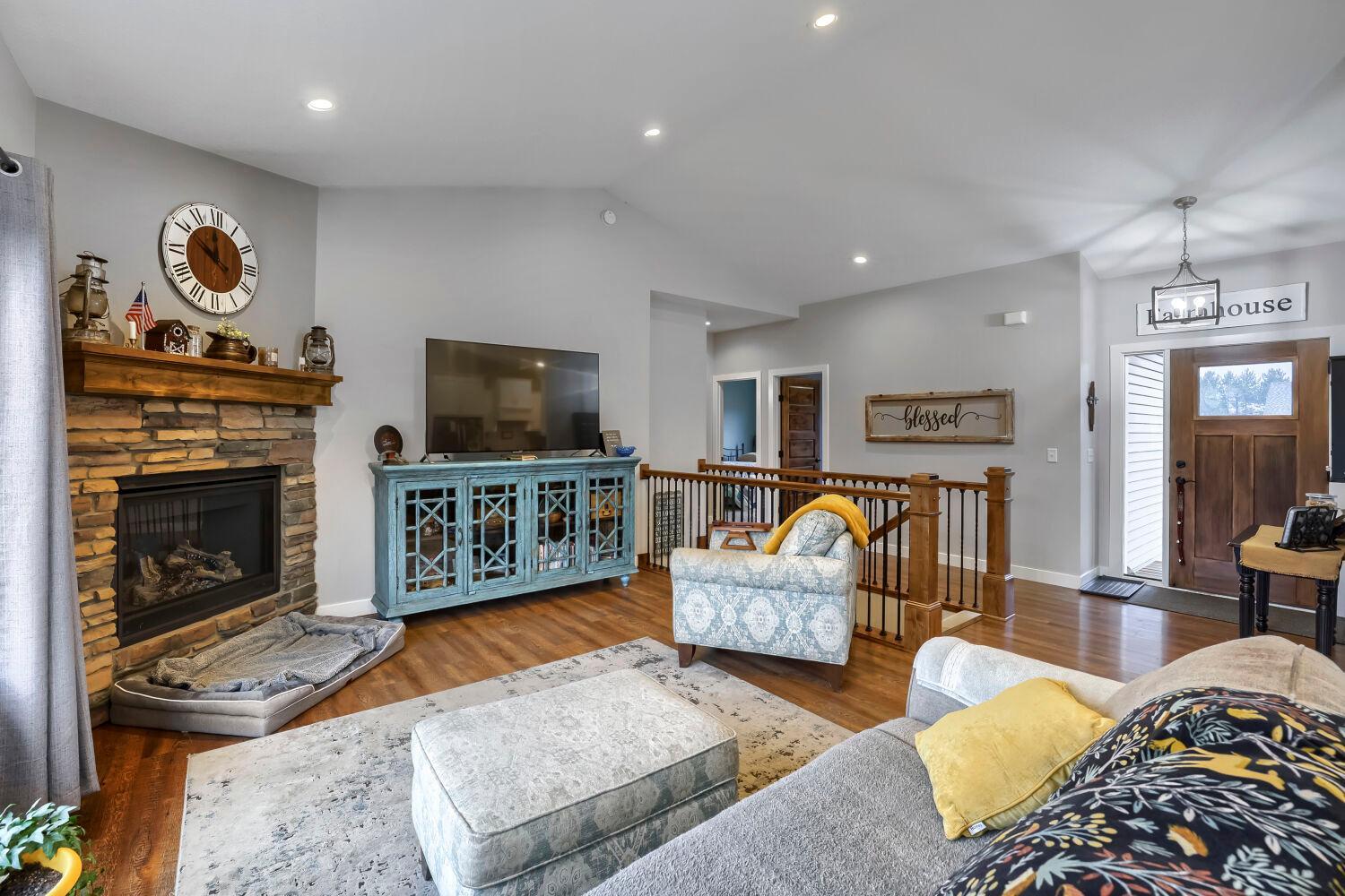 5689 172nd Lane NW