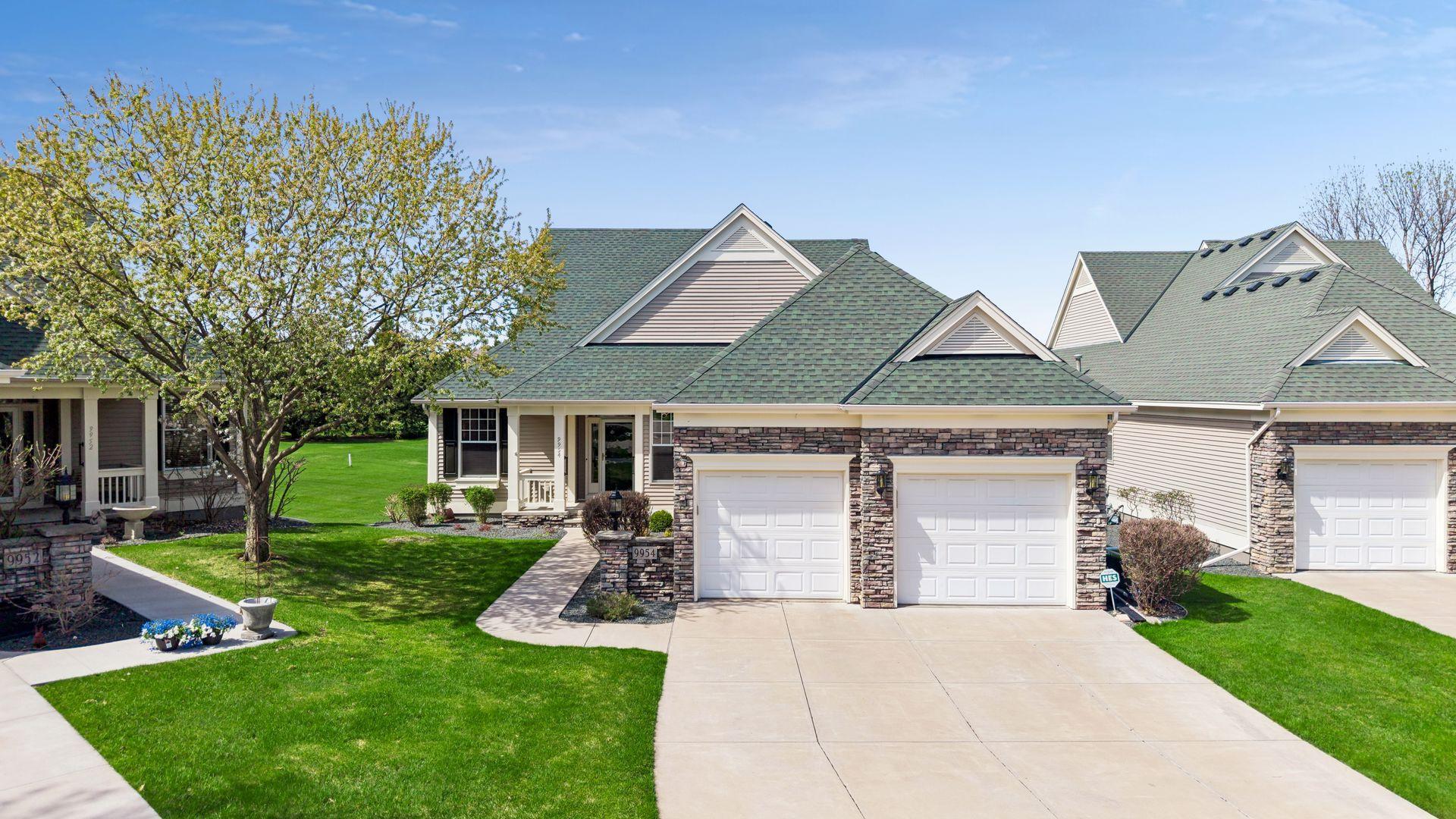 9954 Wellington Lane