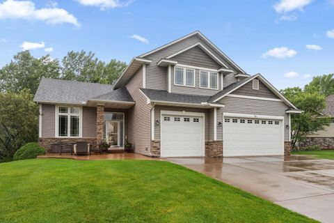 4829 Redpoll Court Eagan MN 55123