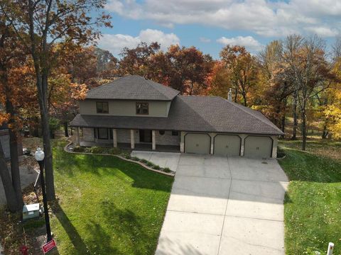 Photo of 1930 127th Circle NW, Coon Rapids, MN 55448 (MLS # 6814495)