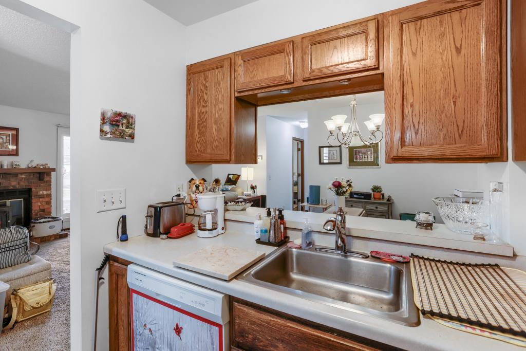 2058 Pathways Drive 9