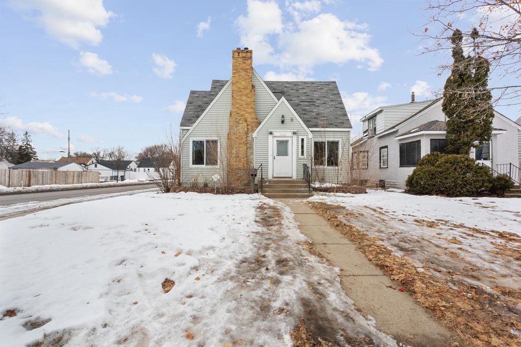 Photo of 5301 Emerson Avenue N, Brooklyn Center, MN 55430 (MLS # 7009670)