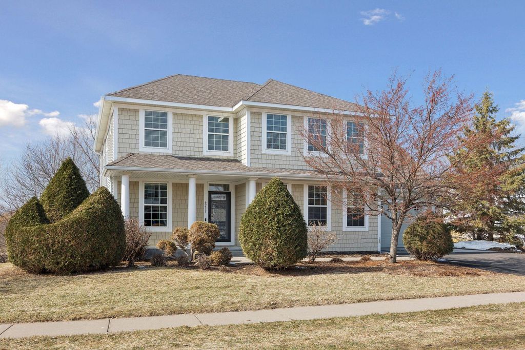 Photo of 6233 Urbandale Lane N, Maple Grove, MN 55311 (MLS # 7022378)