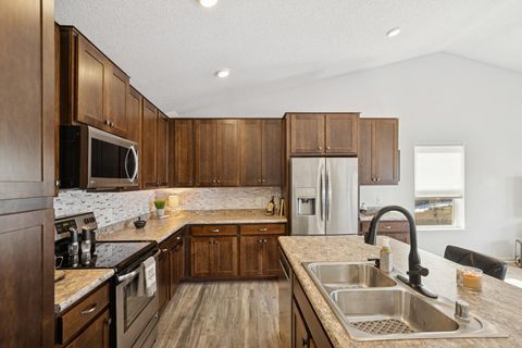 15261 Emory Avenue Apple Valley MN 55124