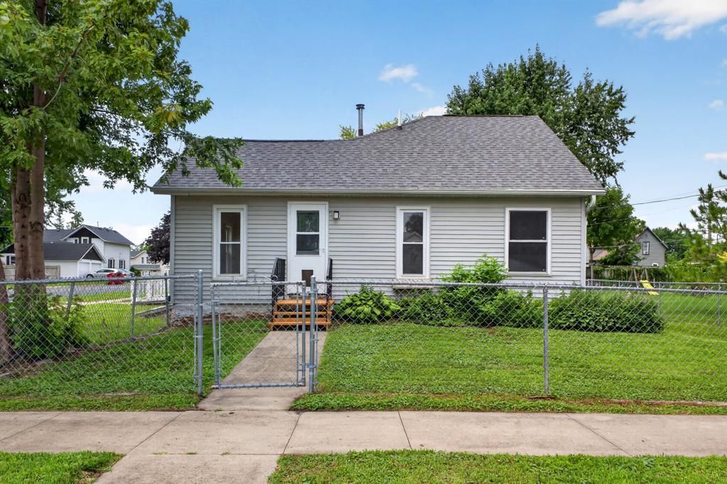 Photo of 17 2nd Street NE, Kasson, MN 55944 (MLS # 7114132)