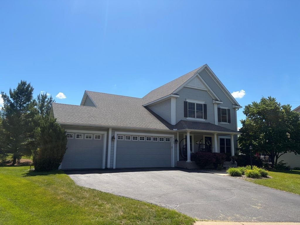 Photo of 7182 Hidden Valley Pond S, Cottage Grove, MN 55016 (MLS # 7097294)