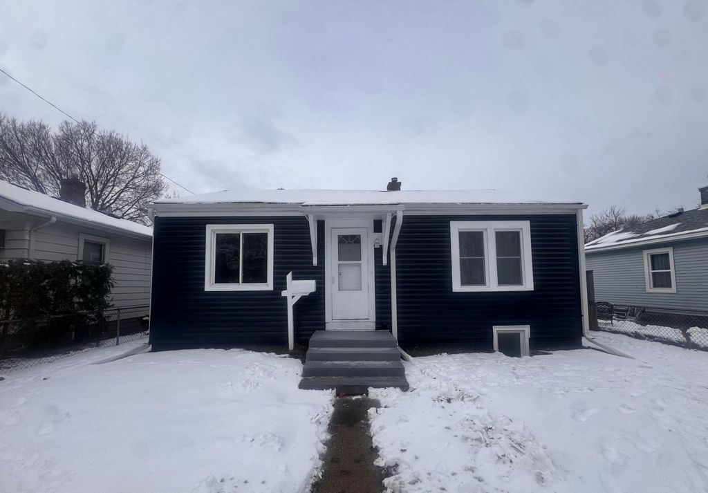 Photo of 4523 Newton Avenue N, Minneapolis, MN 55412 (MLS # 7026404)