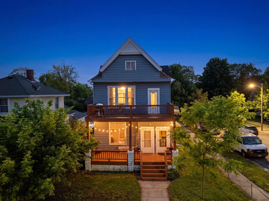 Photo of 621 E 36th Street, Minneapolis, MN 55407 (MLS # 7085401)