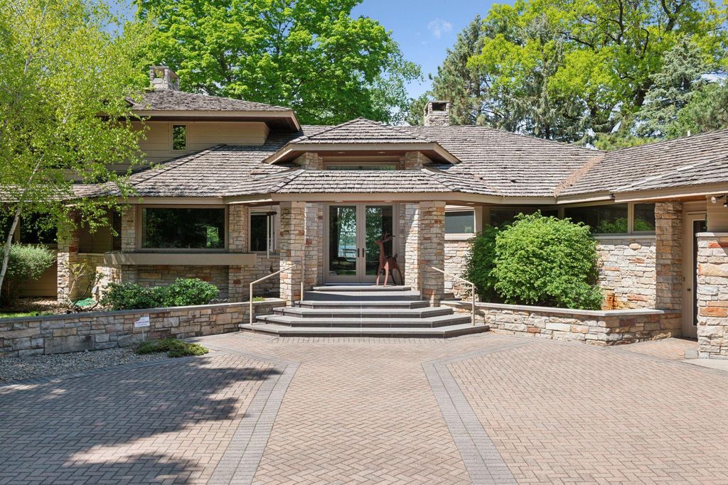 Photo of 28235 Boulder Circle, Excelsior, MN 55331 (MLS # 6698949)