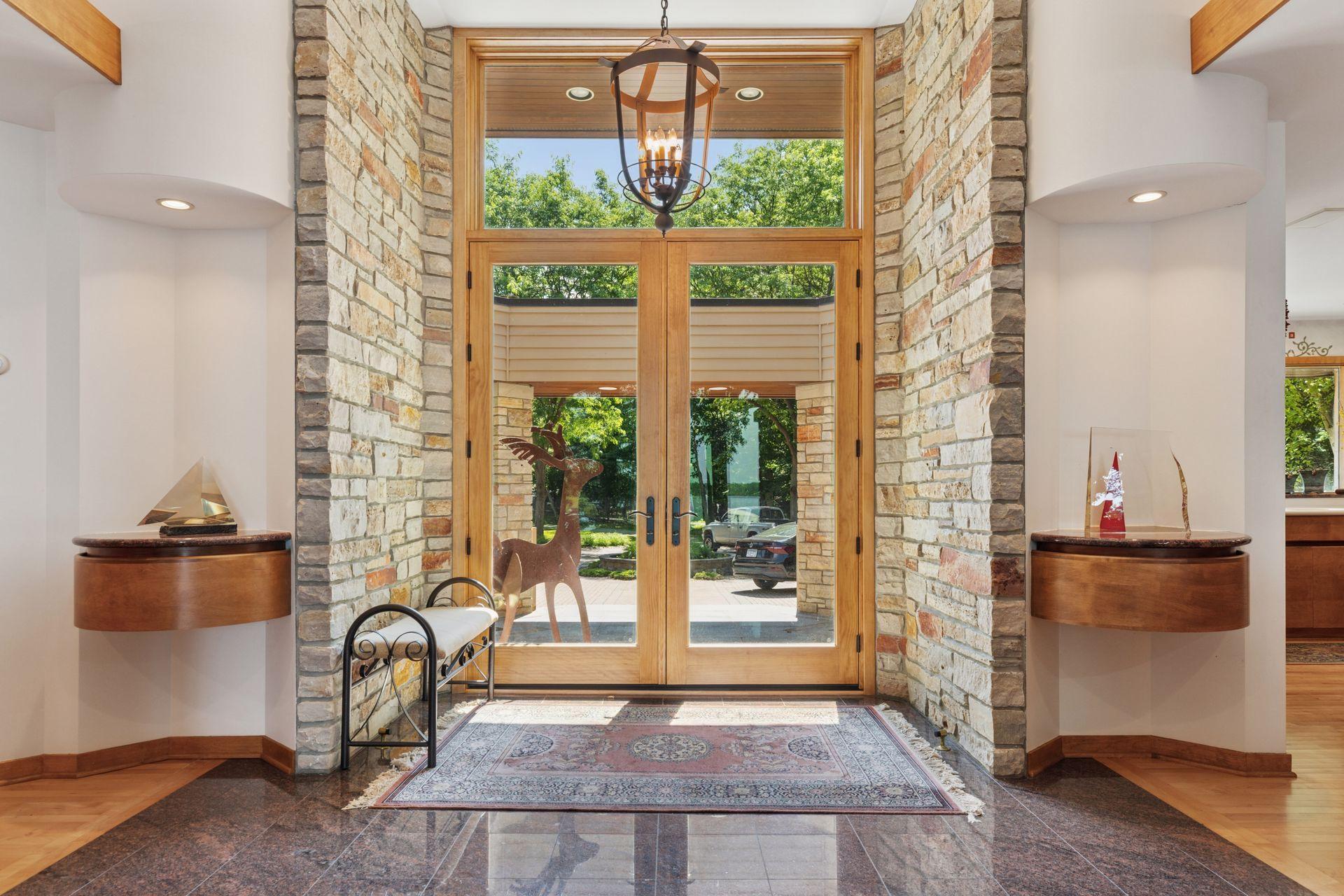 28235 Boulder Circle