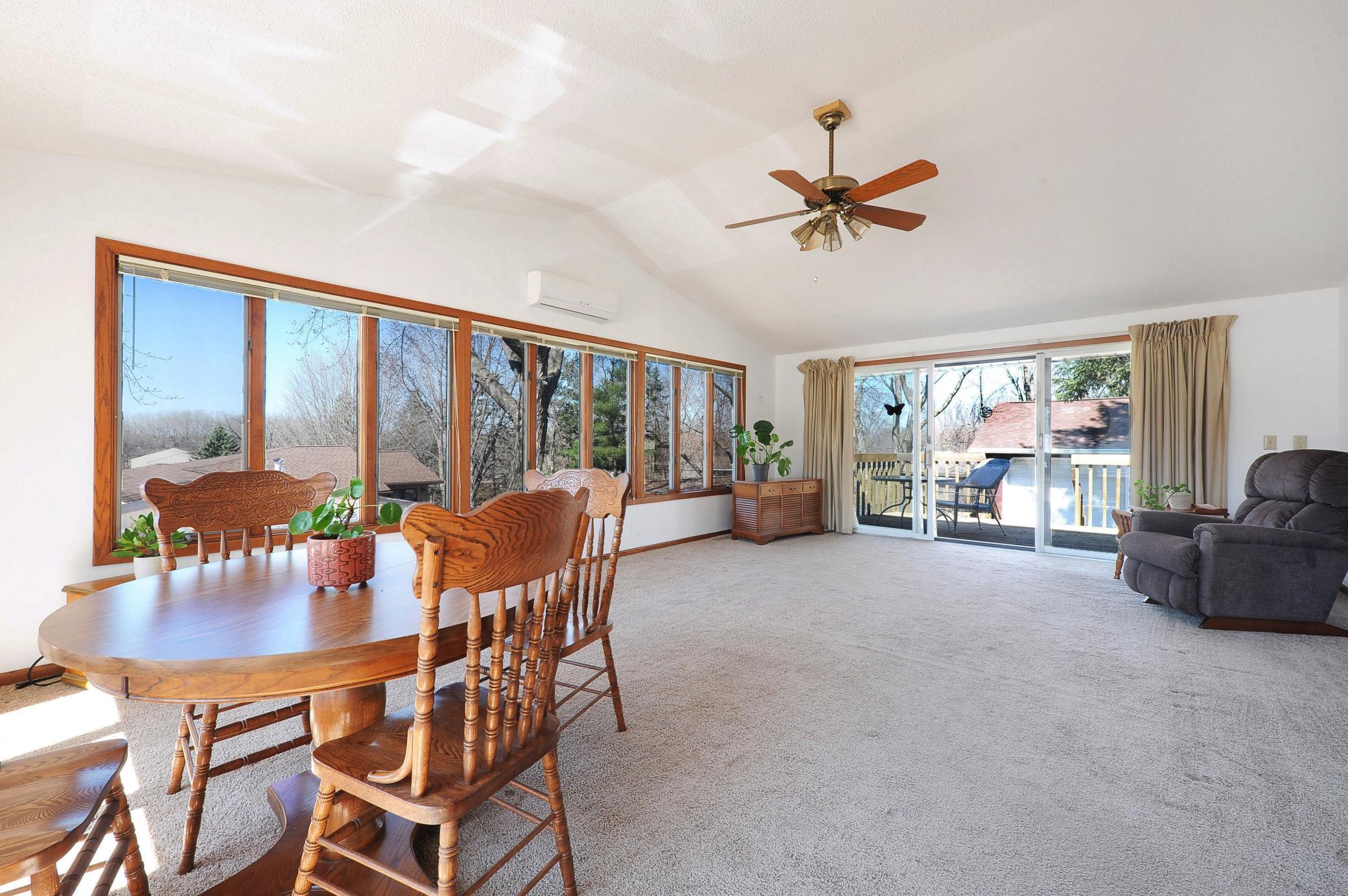 2665 Maryland Avenue E