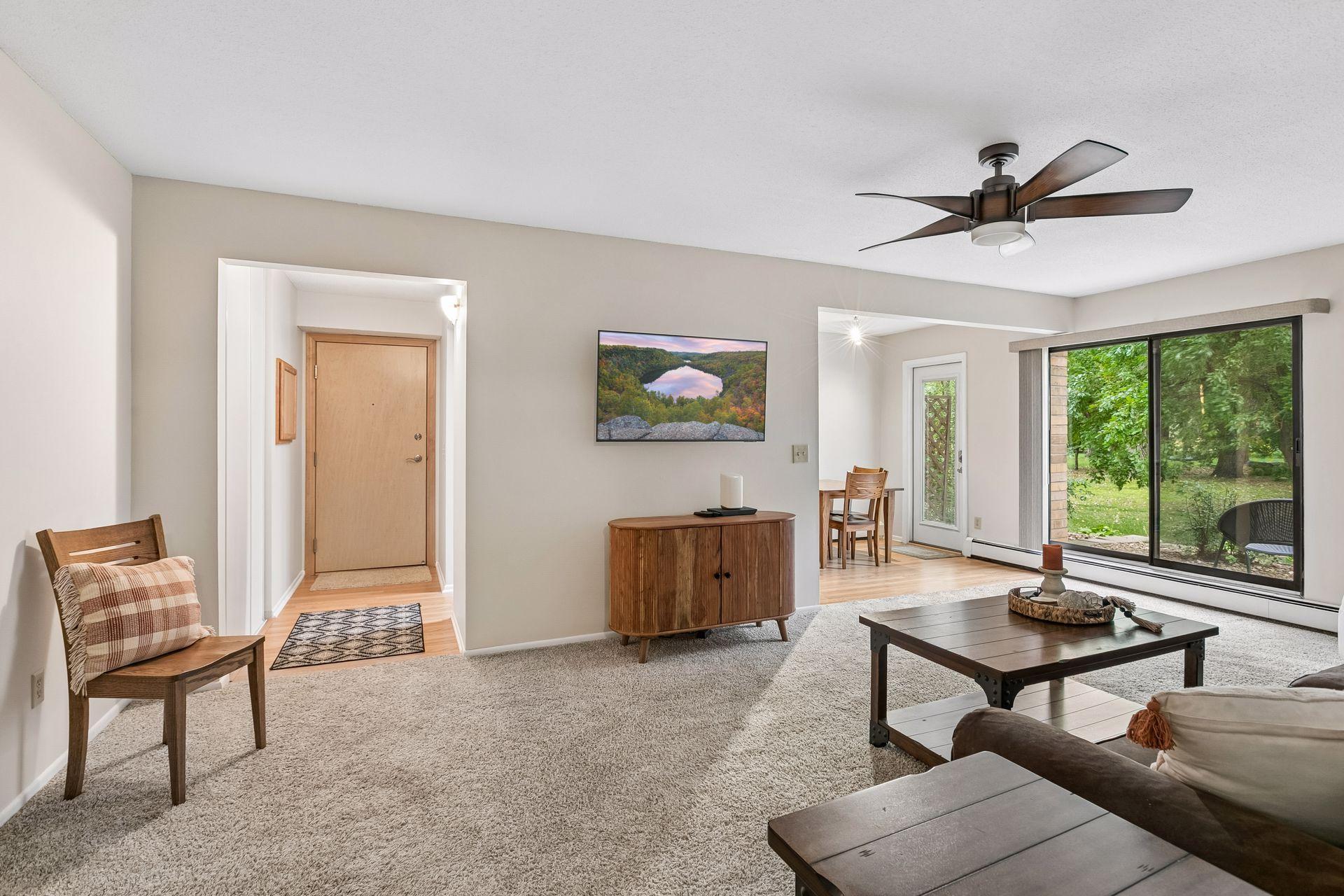 4636 Cedar Lake Road S 2