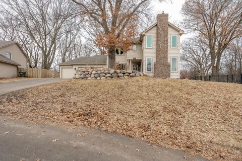 4809 Four Seasons Drive Eagan MN 55122