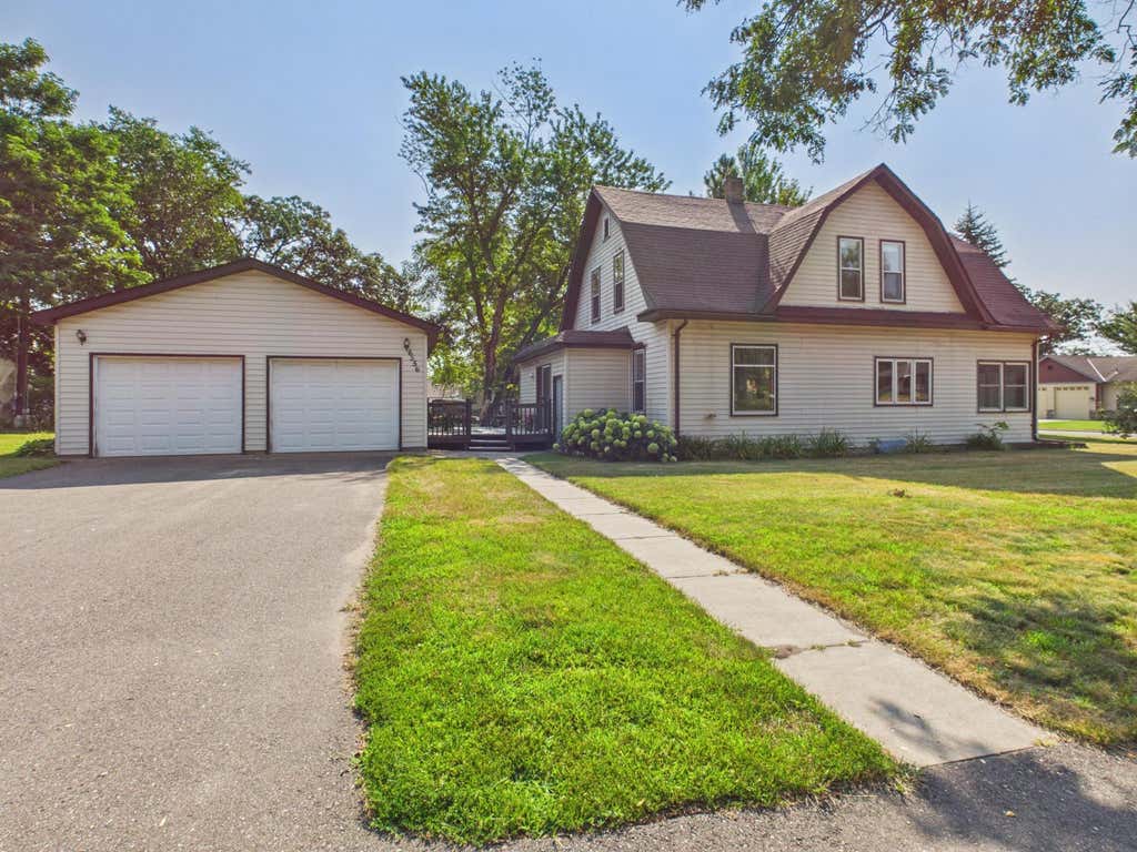 Photo of 6556 Oak Street, North Branch, MN 55056 (MLS # 7096860)