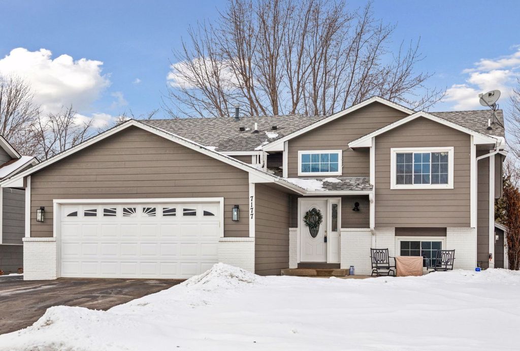 Photo of 7177 158th Street W, Apple Valley, MN 55124 (MLS # 7014423)