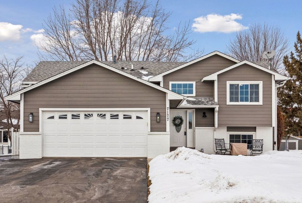 Photo of 7177 158th Street W, Apple Valley, MN 55124 (MLS # 7014423)