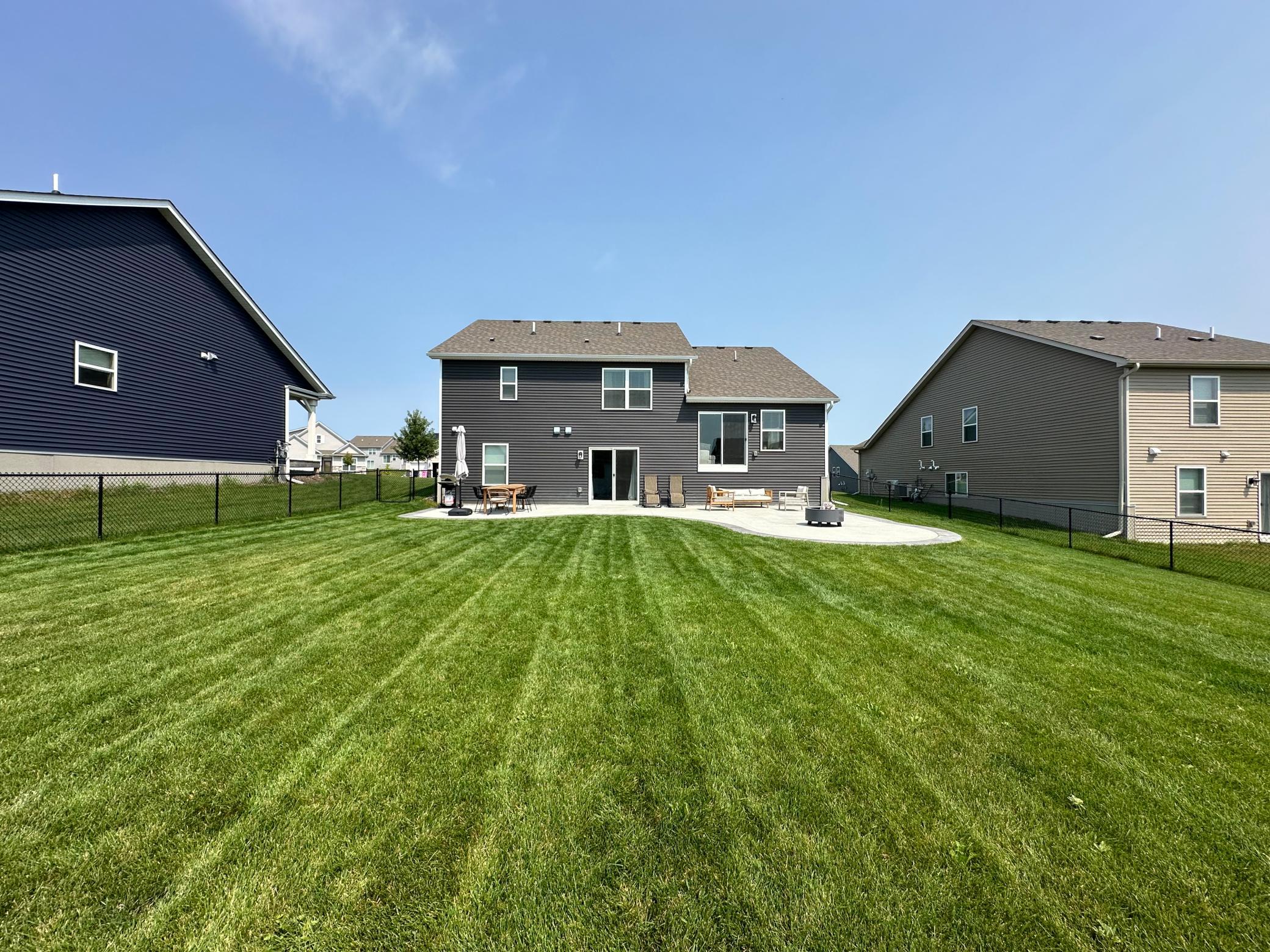 7752 206th Street W