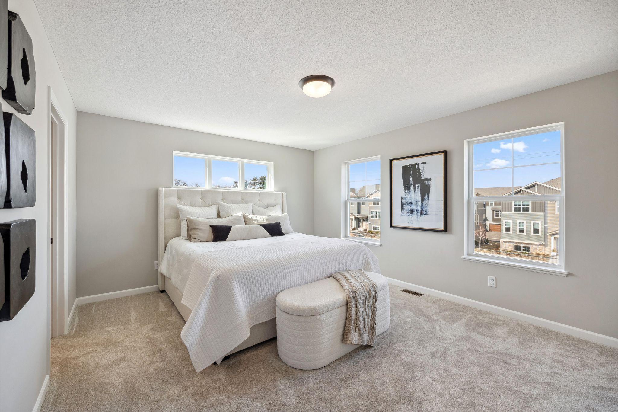 1533 Traverse Lane