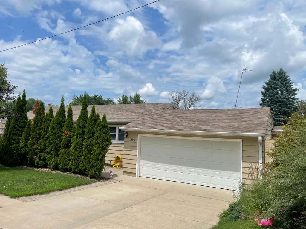 Photo of 1806 Bellview Lane, Albert Lea, MN 56007 (MLS # 7105479)
