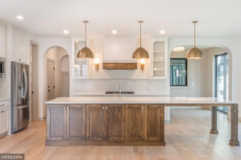 5803 S Century Ridge S Woodbury MN 55129