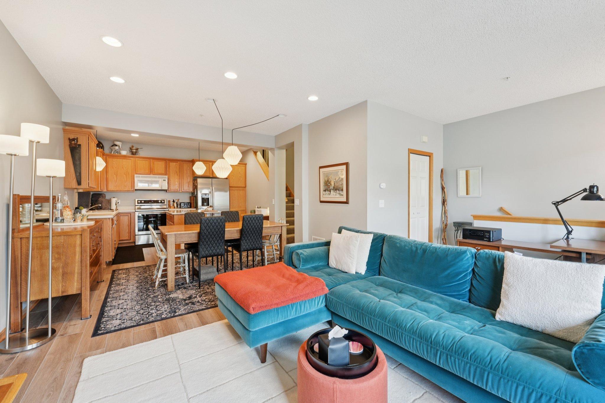 4332 Victor Path 6