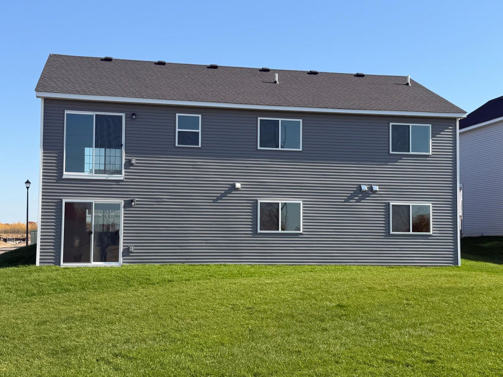 Photo of 1923 Pierce Street S, Cambridge, MN 55008 (MLS # 7167013)
