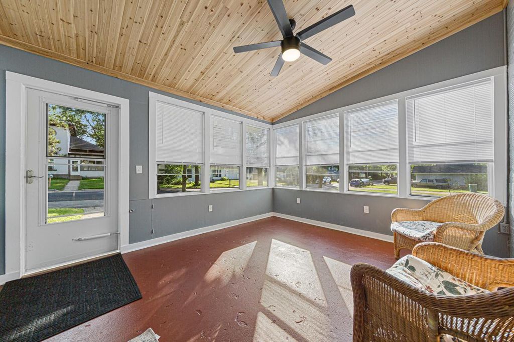 Photo of 219 Davis Street, Le Sueur, MN 56058 (MLS # 7032153)