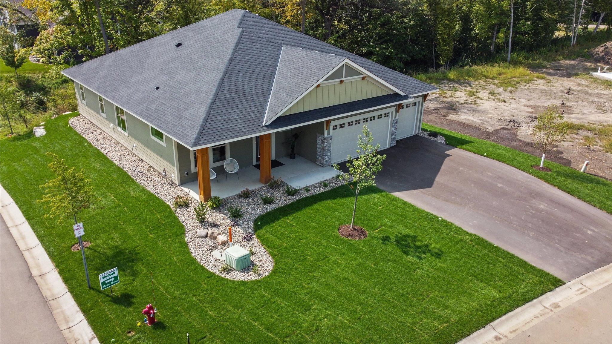 1951 Woods Point