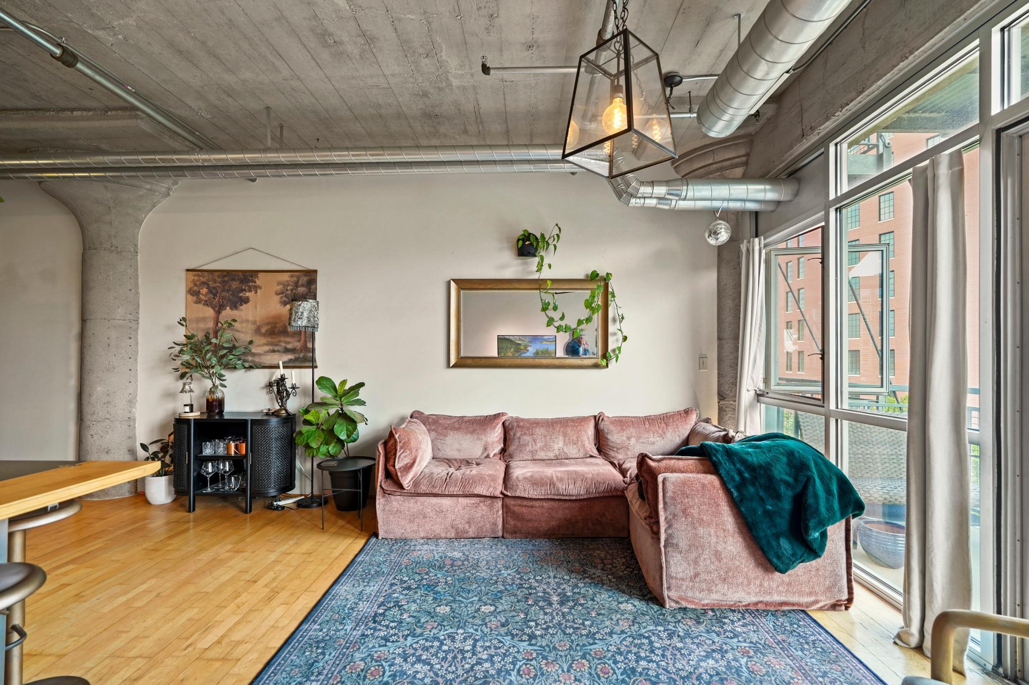 748 3rd Street N 504