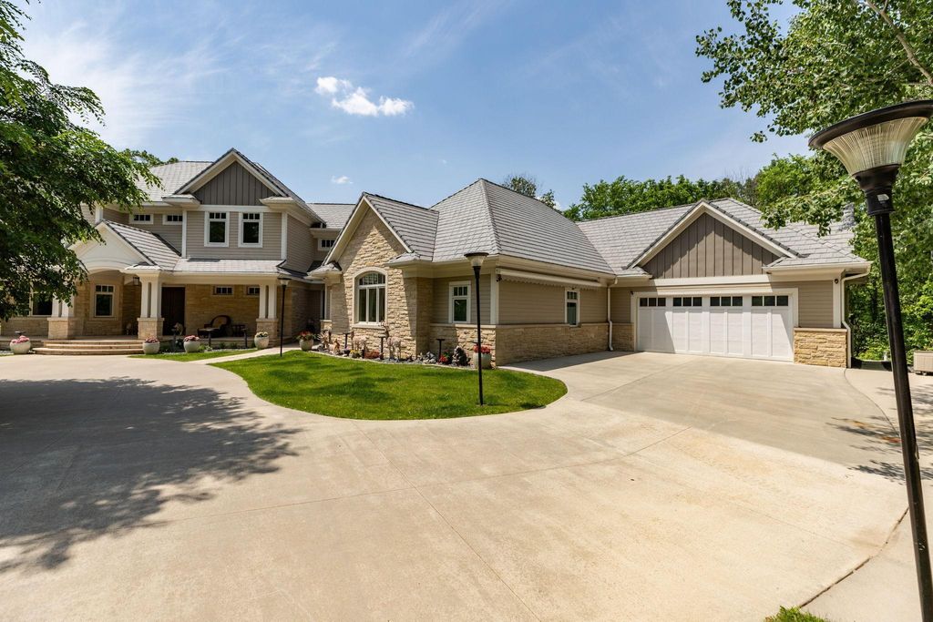 Photo of 5790 Jasmine Lane SW, Rochester, MN 55902 (MLS # 6732235)