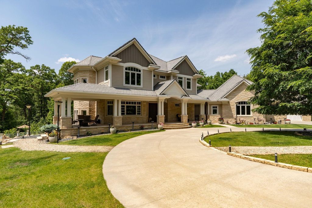 Photo of 5790 Jasmine Lane SW, Rochester, MN 55902 (MLS # 6732235)