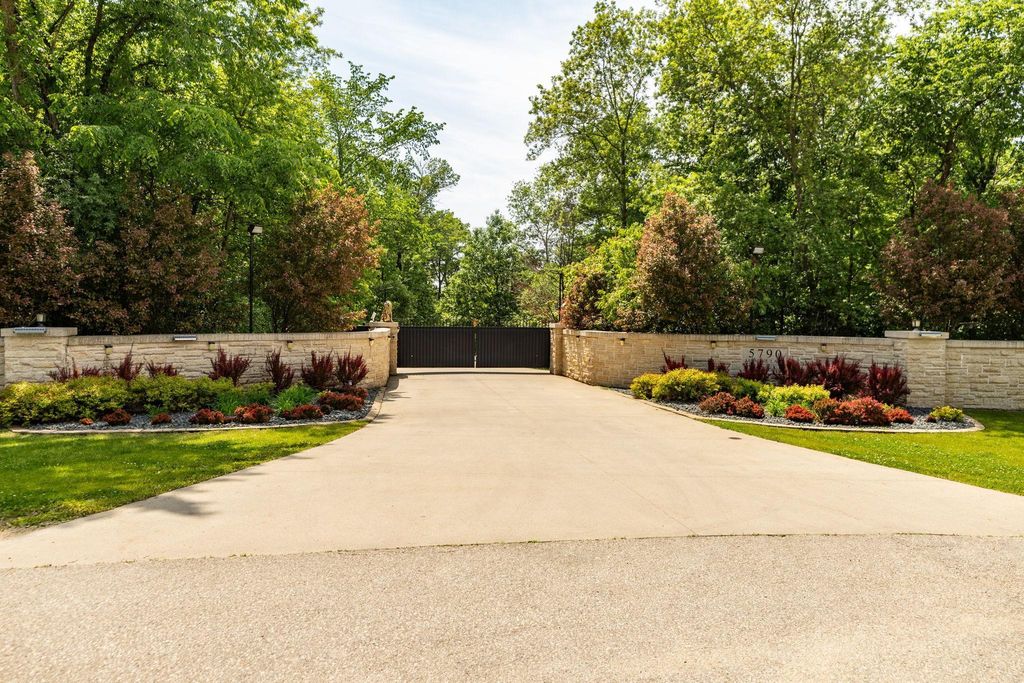 Photo of 5790 Jasmine Lane SW, Rochester, MN 55902 (MLS # 6732235)