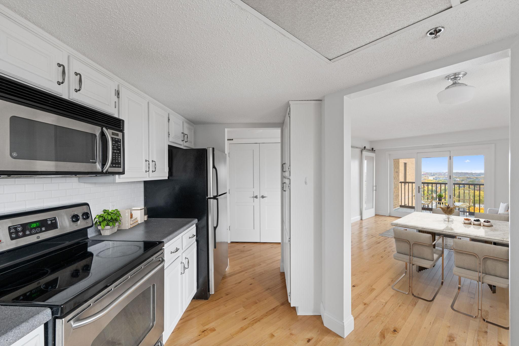 20 2nd Street NE P1802