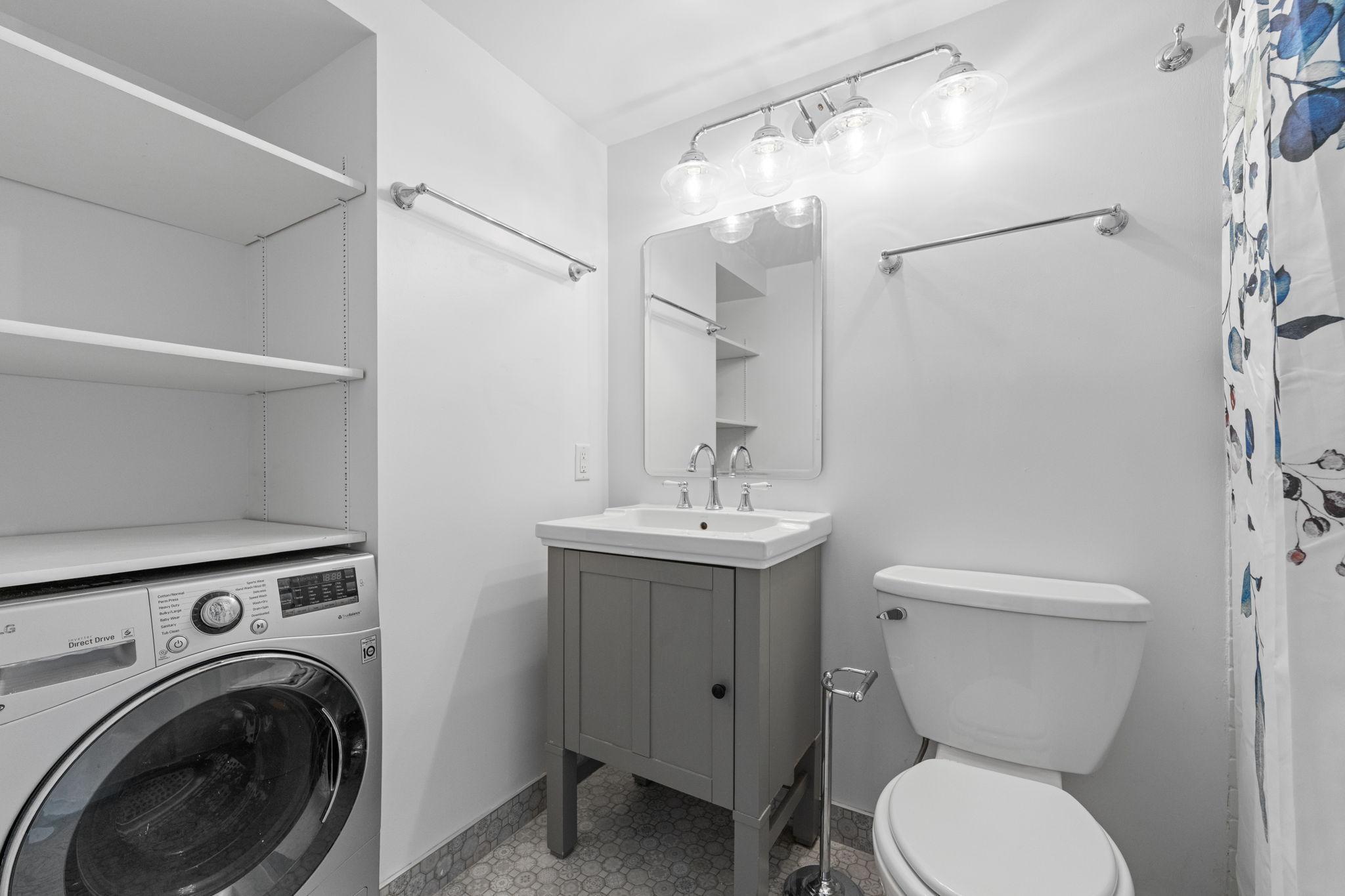 20 2nd Street NE P1802