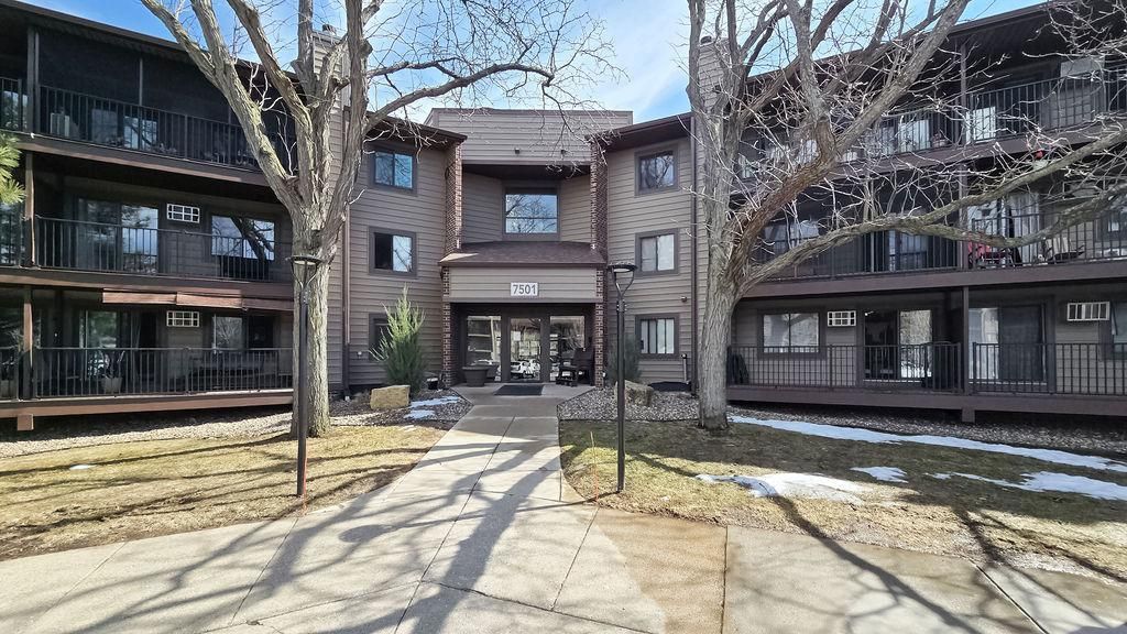 Photo of 7501 W 101st Street #320, Bloomington, MN 55438 (MLS # 7041075)