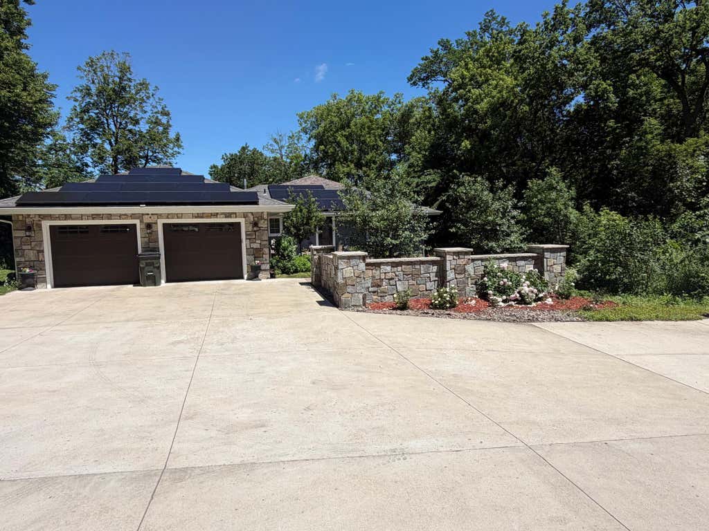 Photo of 6821 Long Lake Road, Willmar, MN 56201 (MLS # 7096062)