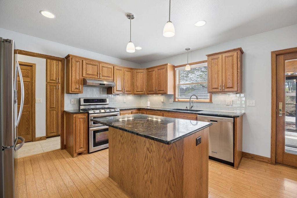 Photo of 2721 Meadowrose Boulevard, Saint Cloud, MN 56301 (MLS # 7159031)